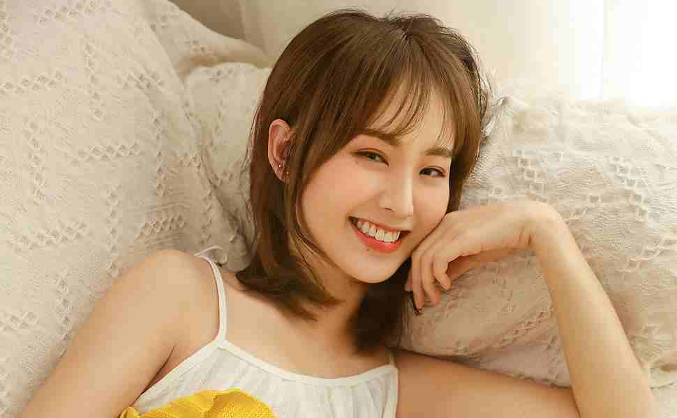 最新连载更新-www17C美女惊艳亮相引爆全场